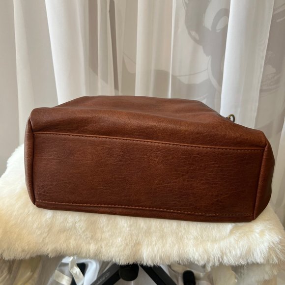 Antik Kraft Tote Style Handbags, Vegan Leather Pre Loved - Picture 3 of 10